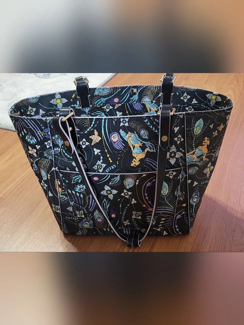 Disney Dooney & Bourke Jasmine Aladdin 30th Anniversary Tote Bag